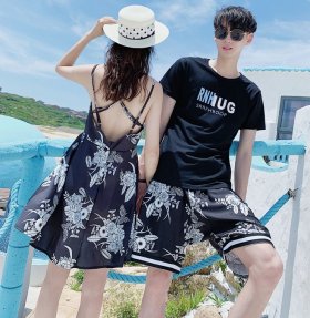 Monochrome Bloom Couple Beachwear